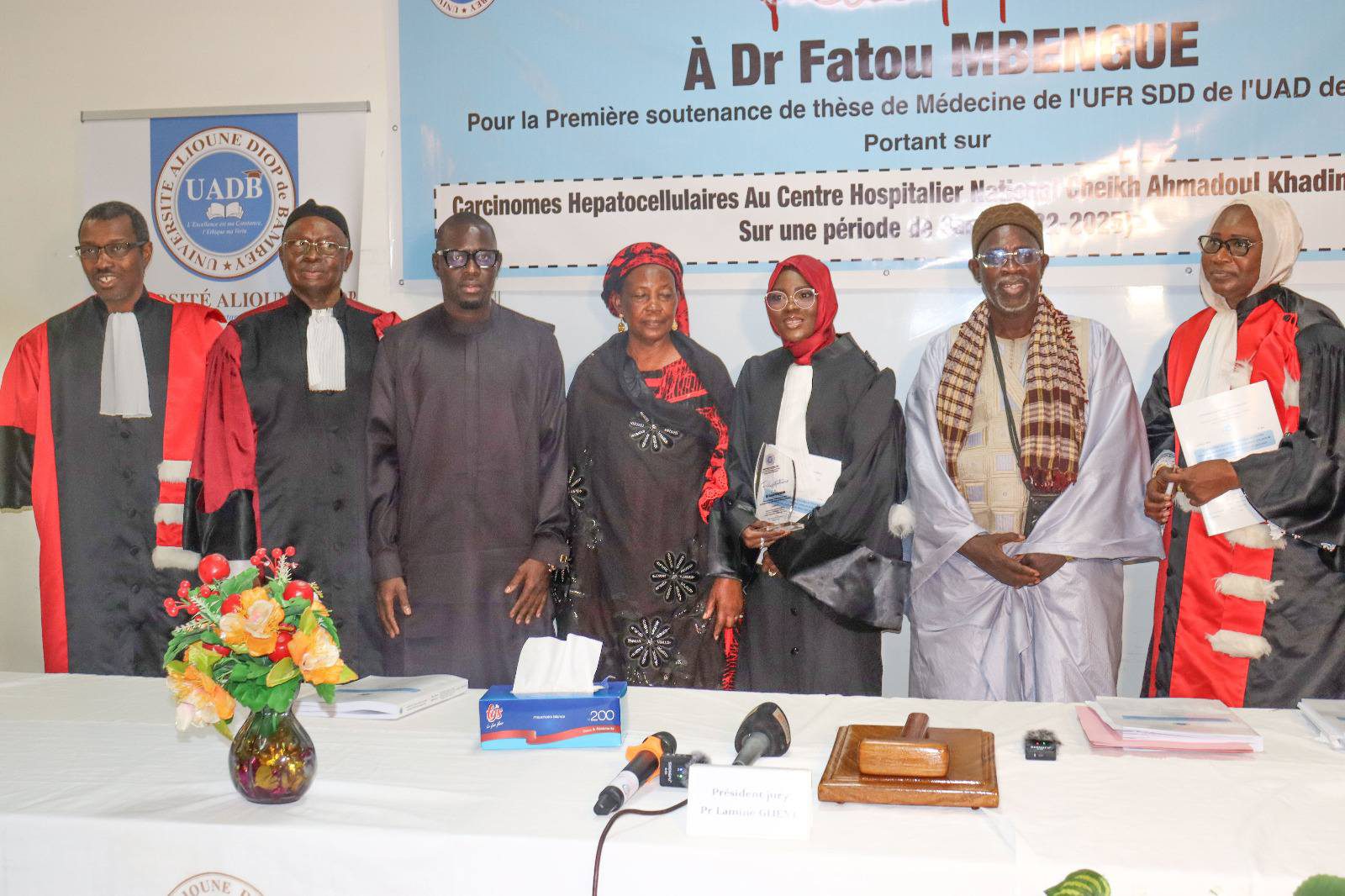 Fatou Mbengue, première étudiante à soutenir une thèse de médecine à l’UADB, impressionne et décroche la Mention Très honorable