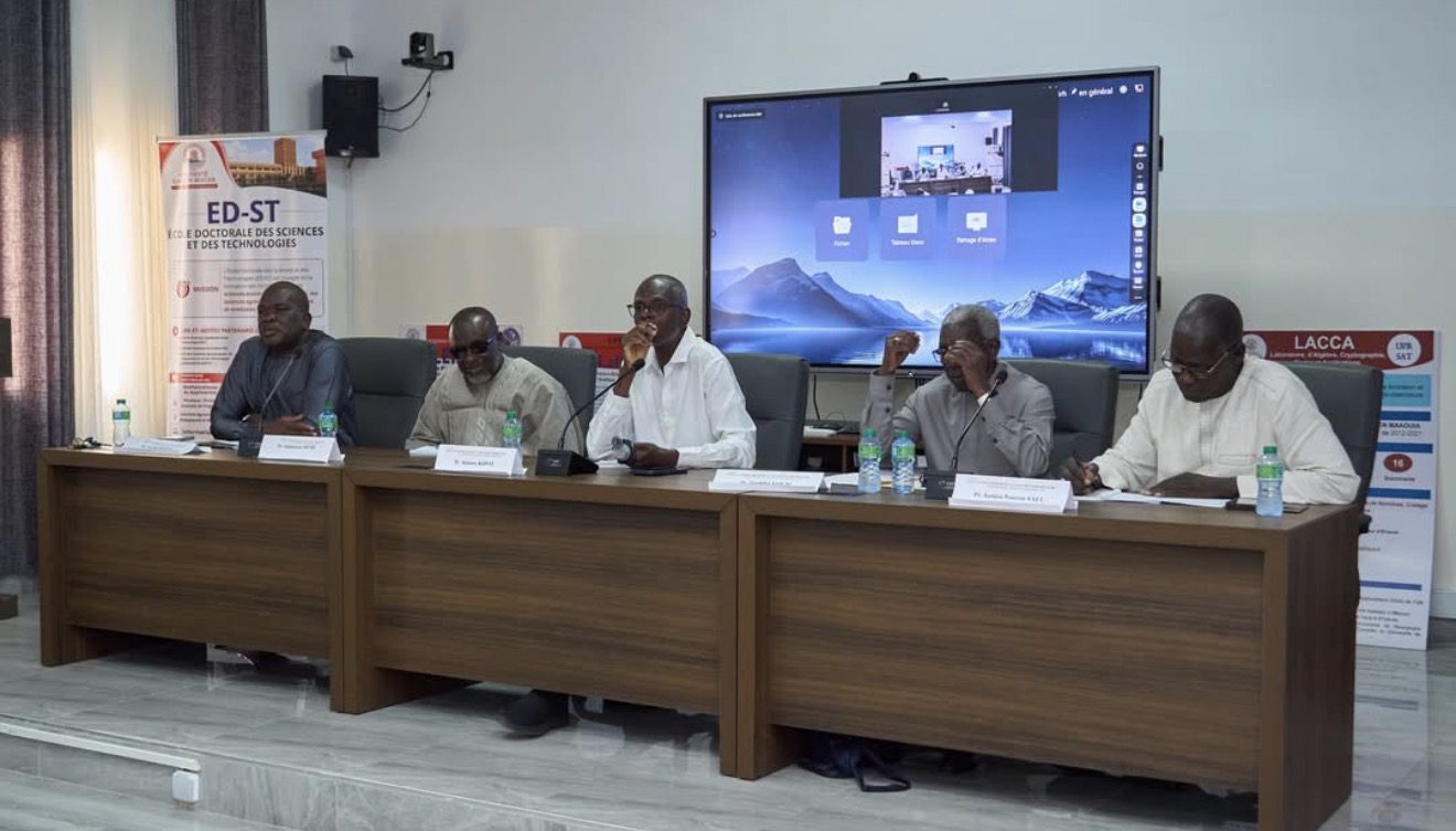 UGB: 𝐒𝐞́𝐦𝐢𝐧𝐚𝐢𝐫𝐞 𝐝𝐨𝐜𝐭𝐨𝐫𝐚𝐥 𝐝𝐮 𝐋𝐄𝐈𝐓𝐄𝐑 : 𝐫𝐞𝐜𝐡𝐞𝐫𝐜𝐡𝐞, 𝐭𝐫𝐚𝐧𝐬𝐦𝐢𝐬𝐬𝐢𝐨𝐧 𝐞𝐭 𝐡𝐨𝐦𝐦𝐚𝐠𝐞 𝐚𝐮𝐱 𝐛𝐚̂𝐭𝐢𝐬𝐬𝐞𝐮𝐫𝐬